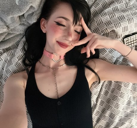 Nananightray エロティックなスター 写真