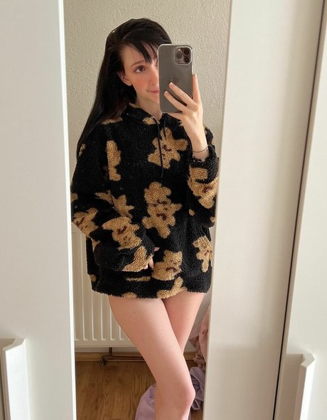 Nananightray ホットなポルノスター アーカイブ