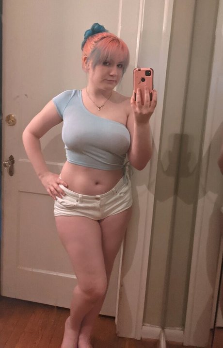 異人種間XXX オンリーファンズ 無料ヌード 画像