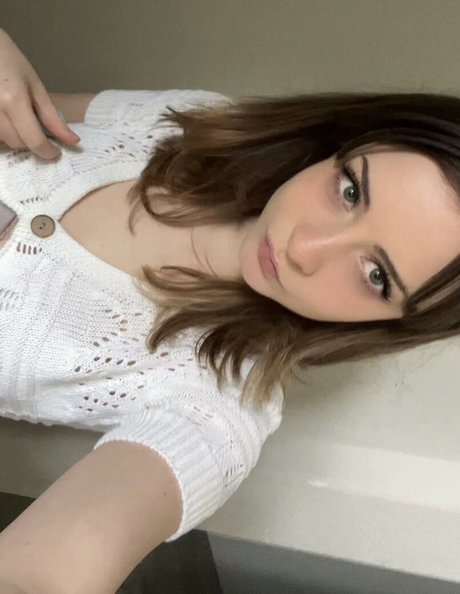 Kelsey Grzybowski xxx女優 写真