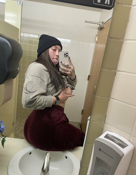 マッサージセラピストオンリーファンズ 美しいポルノ 画像