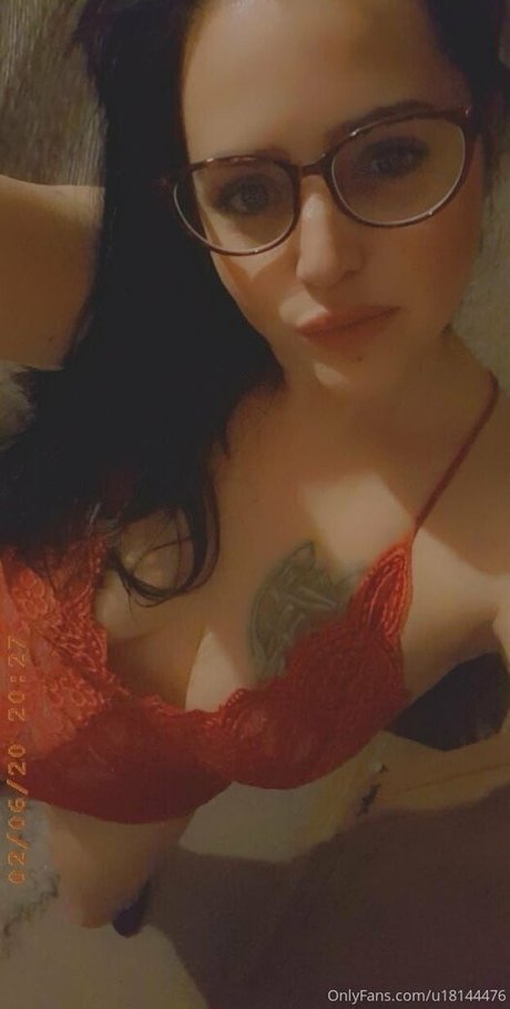 義母オンリーファンズ ホット裸 ギャラリー