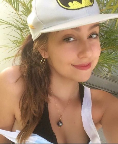 黒檀の熟女オンリーファンズ セクシーヌード 写真