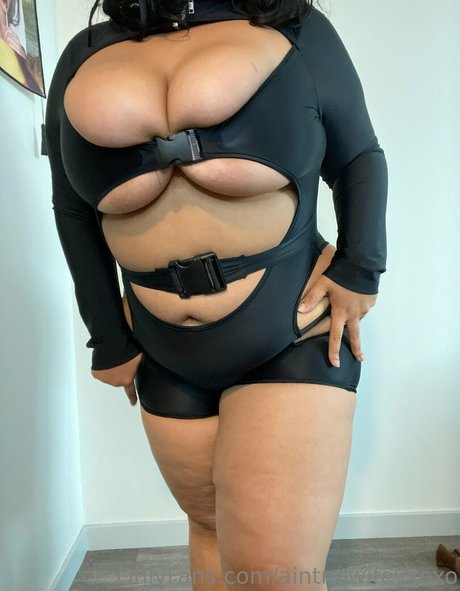 POV 熟女 オンリーファンズ ホット 画像