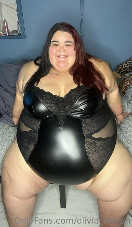 olivia lebrun ホットなモデル 写真