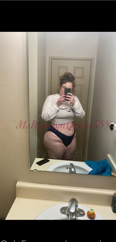 中出しプリンセスオンリーファンズ ポルノグラフィック 写真