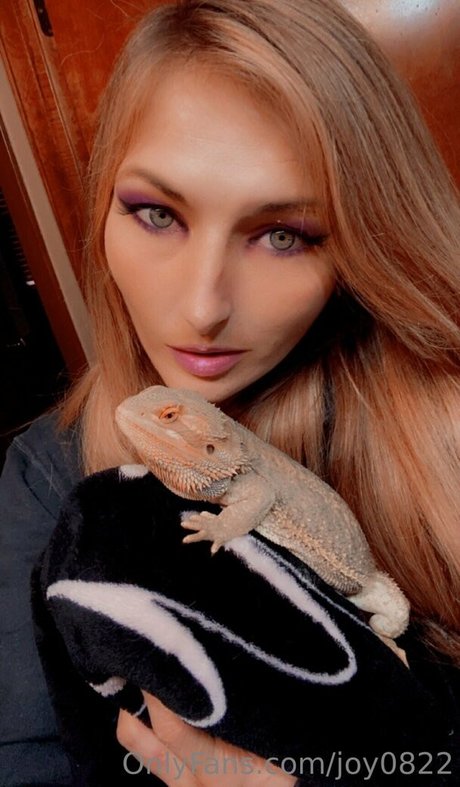 joy0822 スター 裸 画像