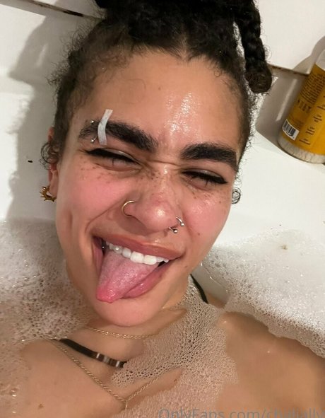 chalially ホットスター 写真