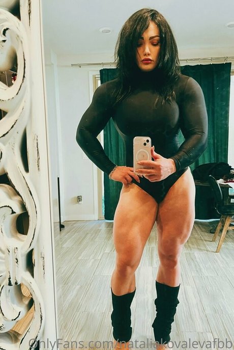 nataliakovalevafbb ポルノスター 画像