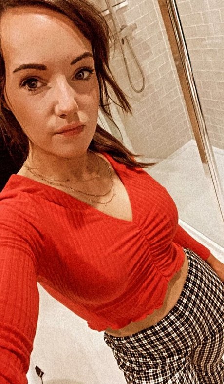 小柄な足オンリーファンズ 美しいポルノ 写真