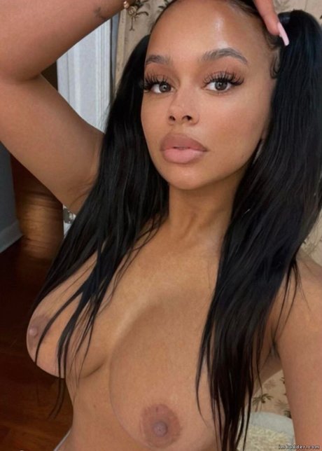 Winny Munhoz 限定スター 画像