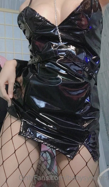 babysynners 高品質モデル 写真