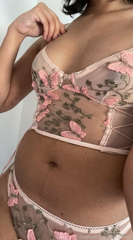 JOI オンリーファンズ アートヌード アーカイブ