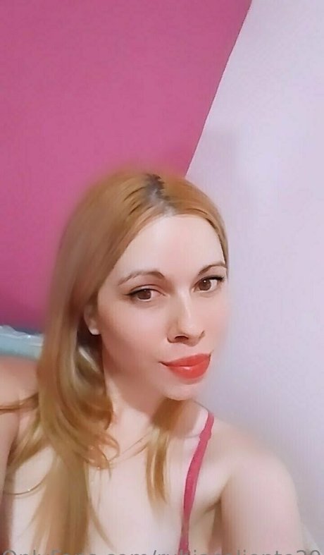 rubiacaliente29 トップスター 写真