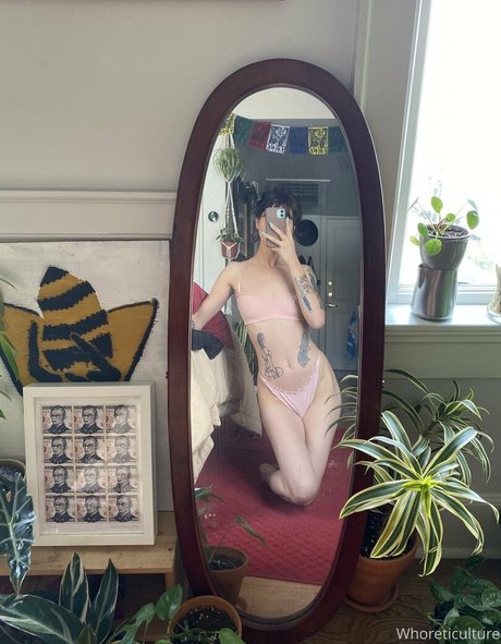 whoreticulture ポルノスター 画像