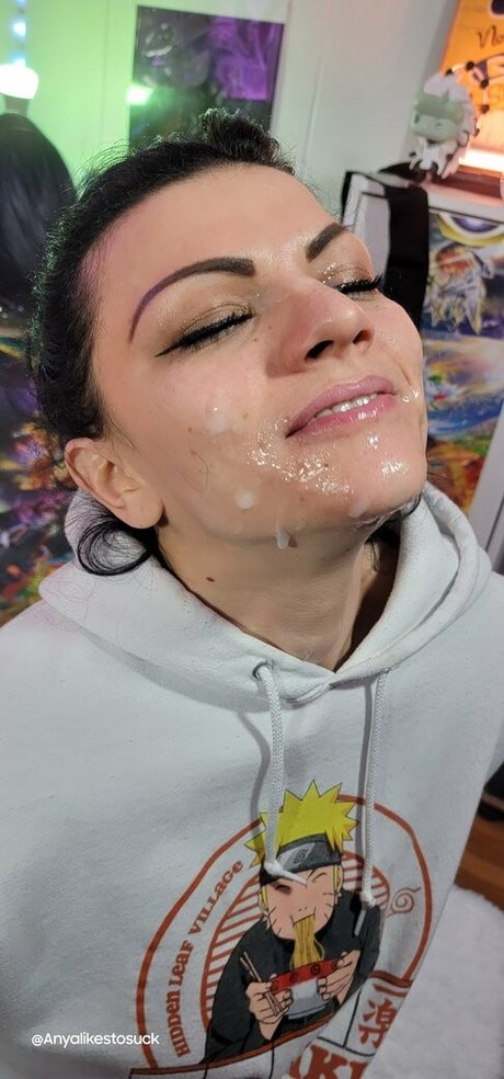 後背位オンリーファンズ セクシー 写真