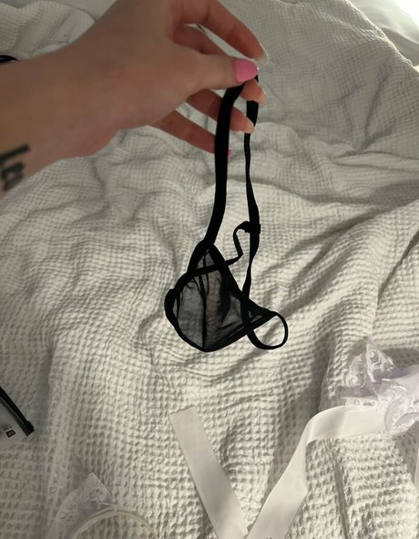 leoniemontyyy プロフィール写真