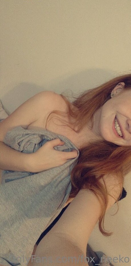 fox neko ポルノスター 可愛い 写真