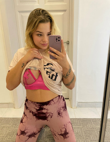 maria henk スター ヌード 画像