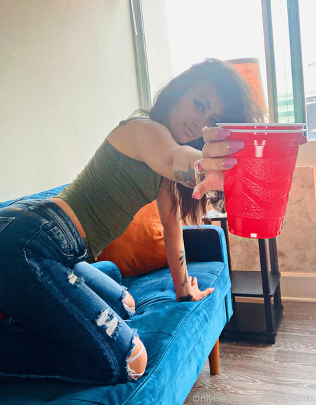 bryttnybanks エロティック女優 写真