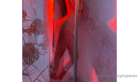 bryttnybanks かわいいポルノスター 画像