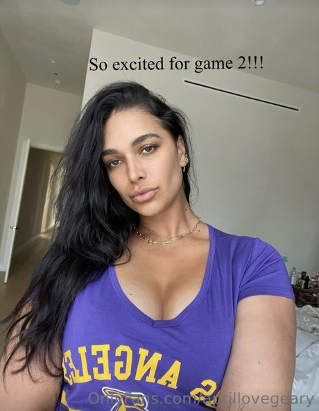 aprillovegeary トップスター 画像