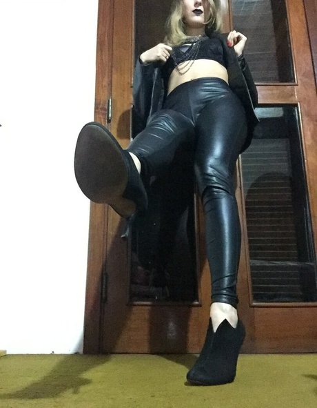 Alaine Crissie セックスモデル 写真