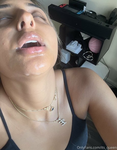 エモトランスオンリーファンズ 無料ヌード 写真