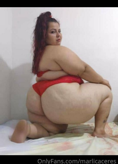 marlicaceres 高品質のポルノスター 画像