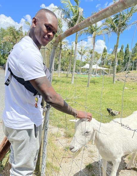 バニープリンセスオンリーファンズ 美しいヌード 写真