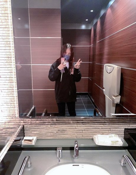 futanari fc2 完璧なスター 画像