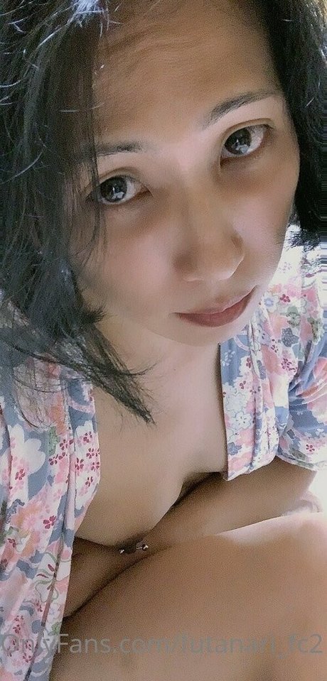 キティ・ウェット・オンリーファンズ セクシーxxx 写真