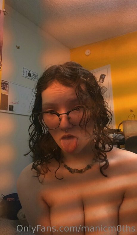 切断者オンリーファンズ セクシー裸 アーカイブ