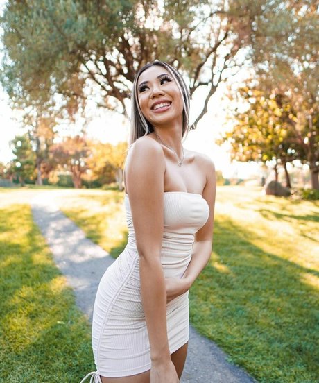 Elizaachar 最高のスター 写真