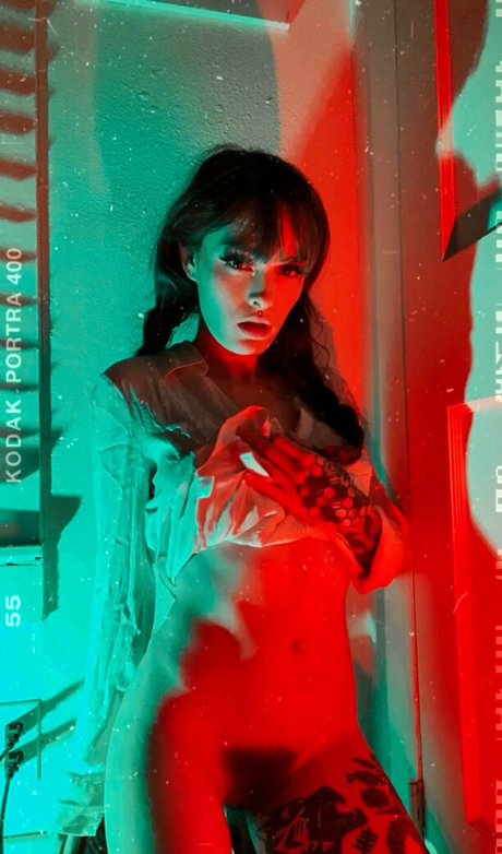 Littlehollybeth トップ女優 ギャラリー