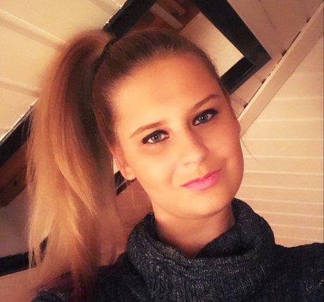 Barbara Szabo 素敵なスター 写真