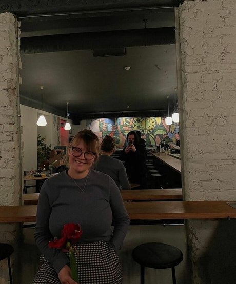 大きなお尻の黒人オンリーファンズ ホット裸 写真