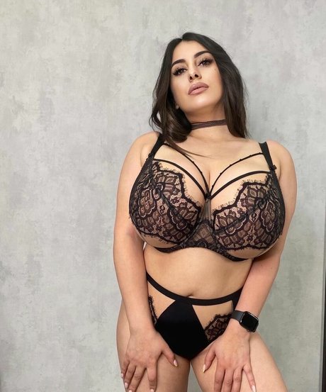 Rozzzywow 完璧なモデル 画像