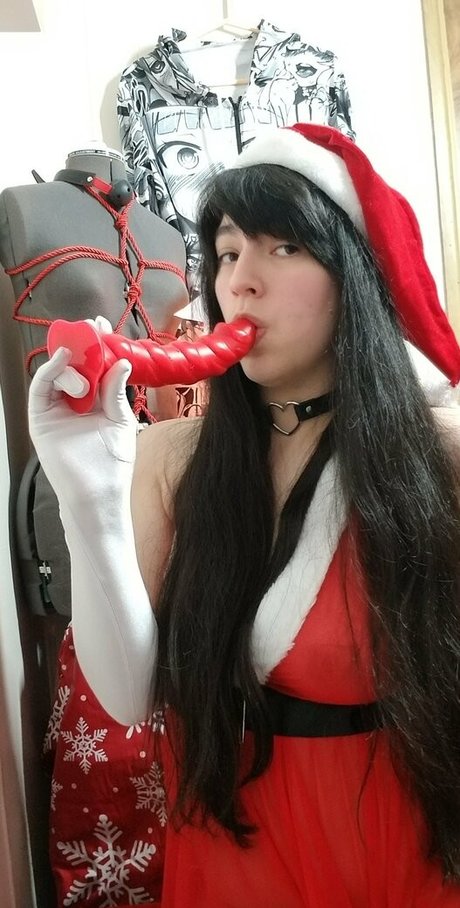 raina traina 美しい女優 アーカイブ