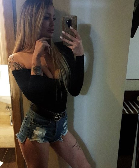 Klaudia Stec 高品質女優 写真