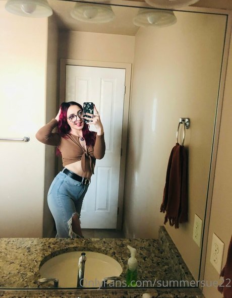 summersue22 高品質モデル 写真