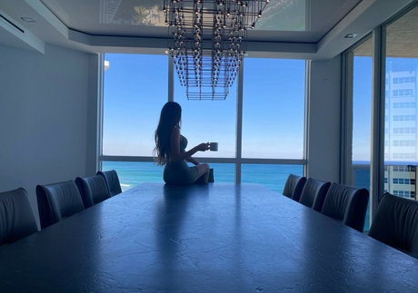 痴女妻オンリーファンズ アートポルノ 写真