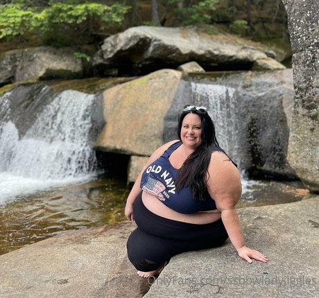 アナルアジア人オンリーファンズ ホット 画像