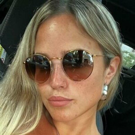 guadilaiz ポルノ女優 ギャラリー