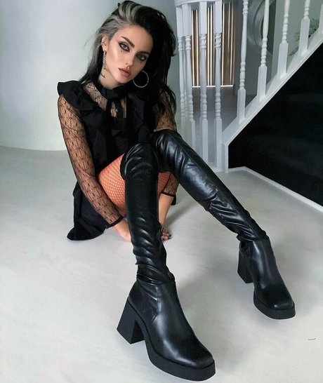 autumngravesz 独占モデル 写真