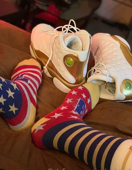 パイズリ オンリーファンズ ホットセクシー アーカイブ