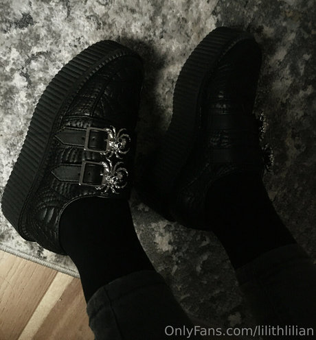 lilithlilian 高品質女優 ギャラリー