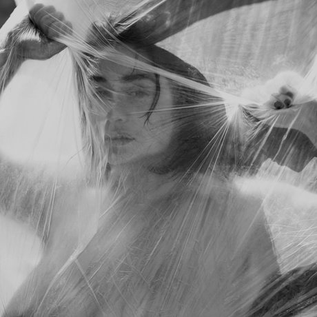 痩せたティーンの巨乳オンリーファンズ えろた 画像