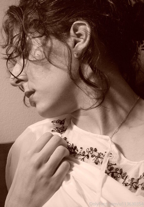 di ana fire ポルノスター 美しい 写真