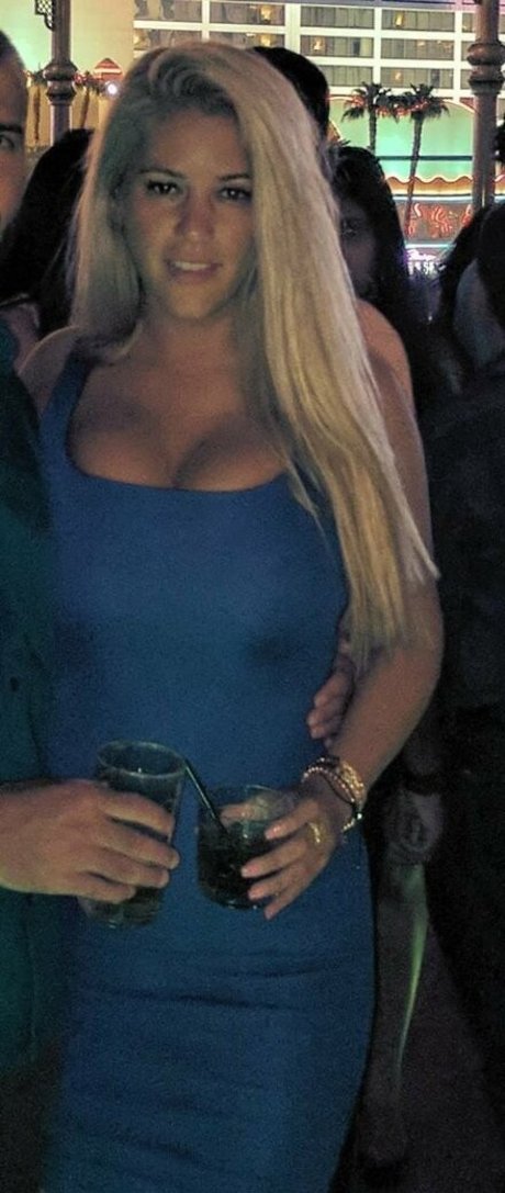 Nicolle A 美しいスター 写真